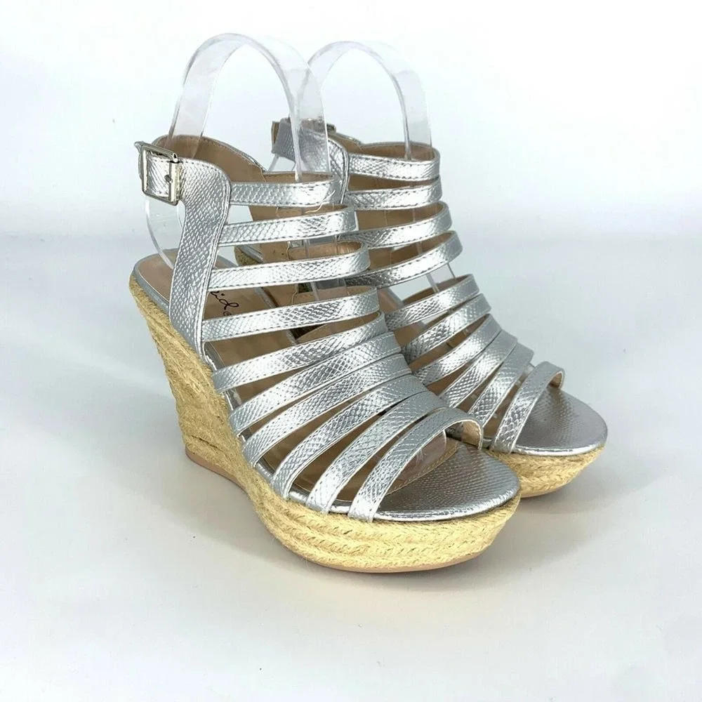 QUPID Cage Open Toe Wedges Sandals Slingback Heels Silver Size 7.5 Rattan Wicker
